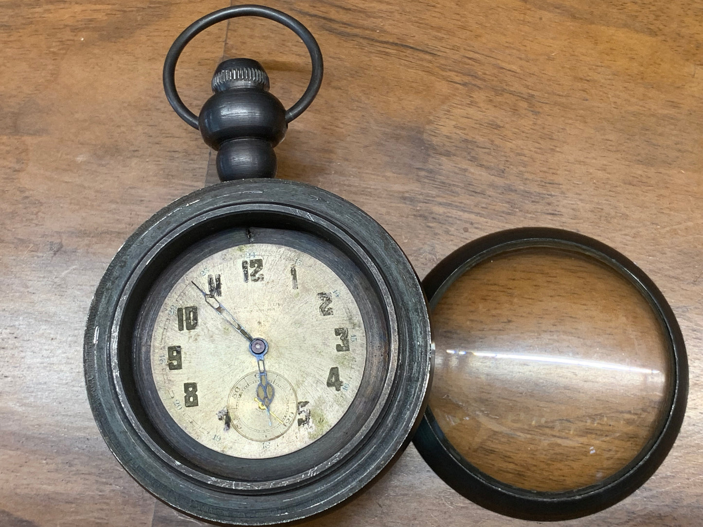 Zegar soczewkowy, kula na podstawie Schweizaria Ancre Prima