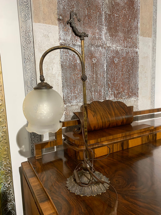 Lampa secesyjna, mosiądz, szklany klosz