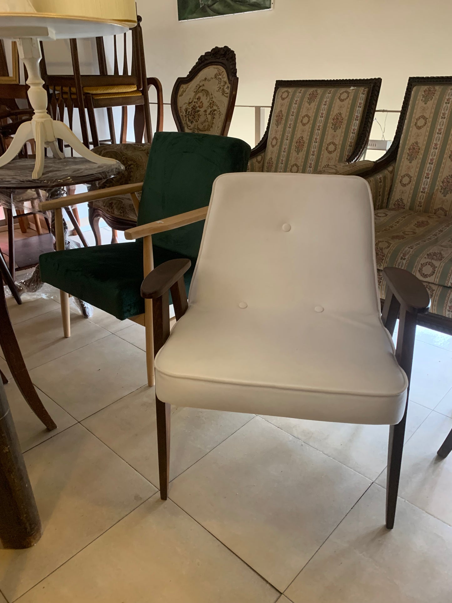 Fotel Chierowski 366, PRL, po renowacji