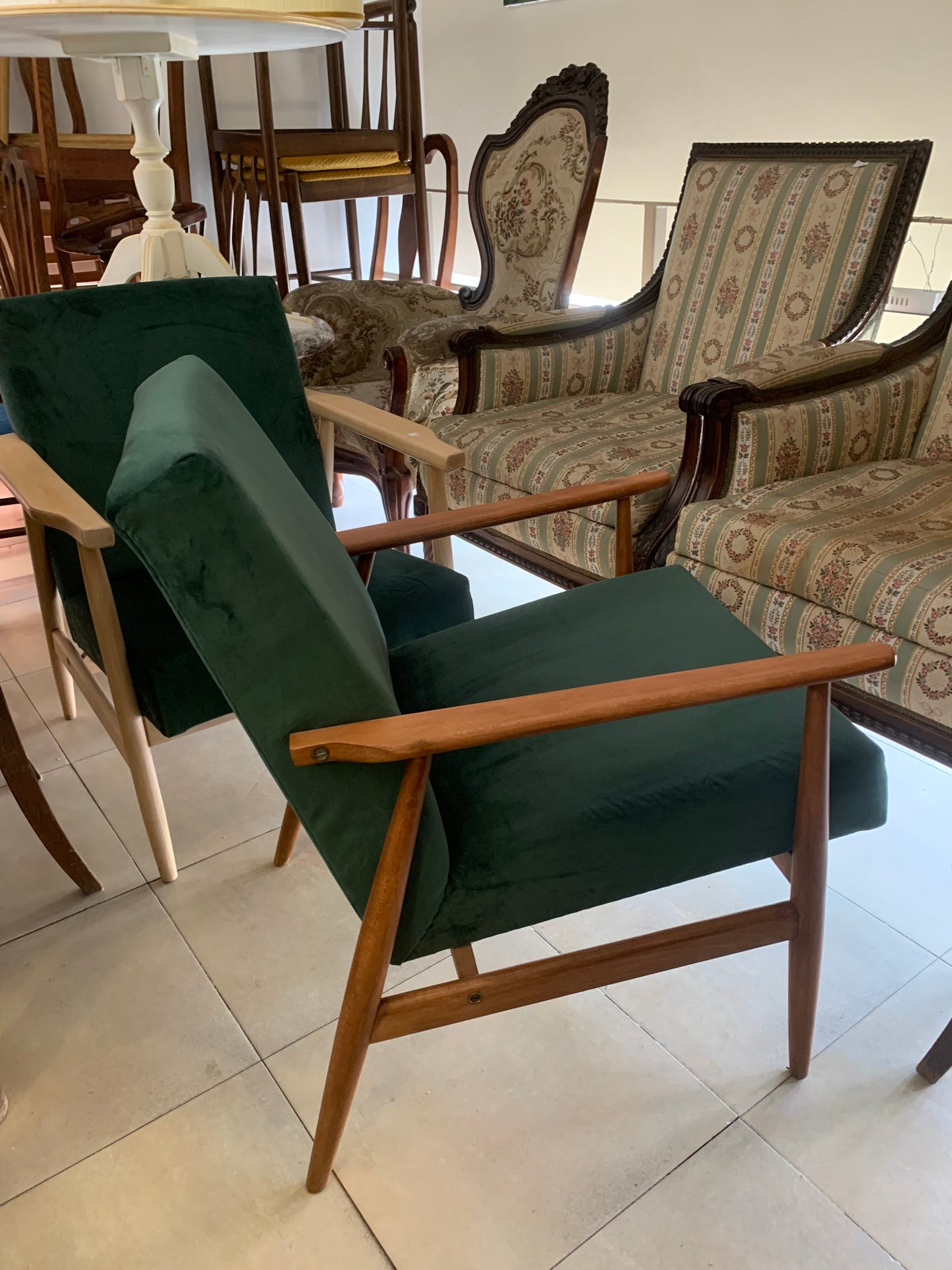 Fotel typ B-7727, Radomsko po renowacji