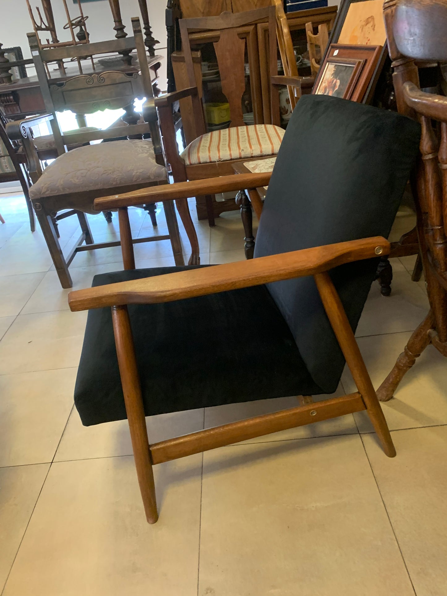 Fotel Lisek PRL, typ 300-190, po renowacji