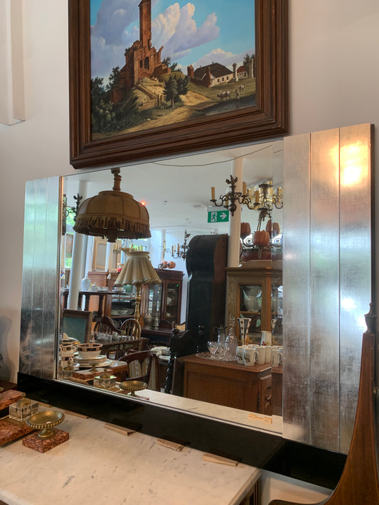 Nowoczesne lustro, kryształ fazowany