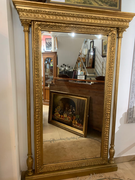 Duże lustro eklektyczne w rzeźbionej ramie