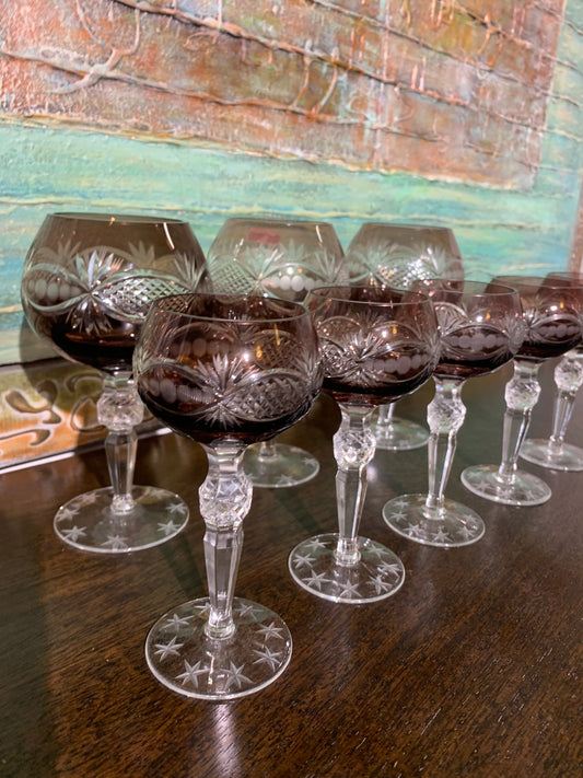 Kieliszki kryształowe do wina w kolorze burgund, 8 szt.