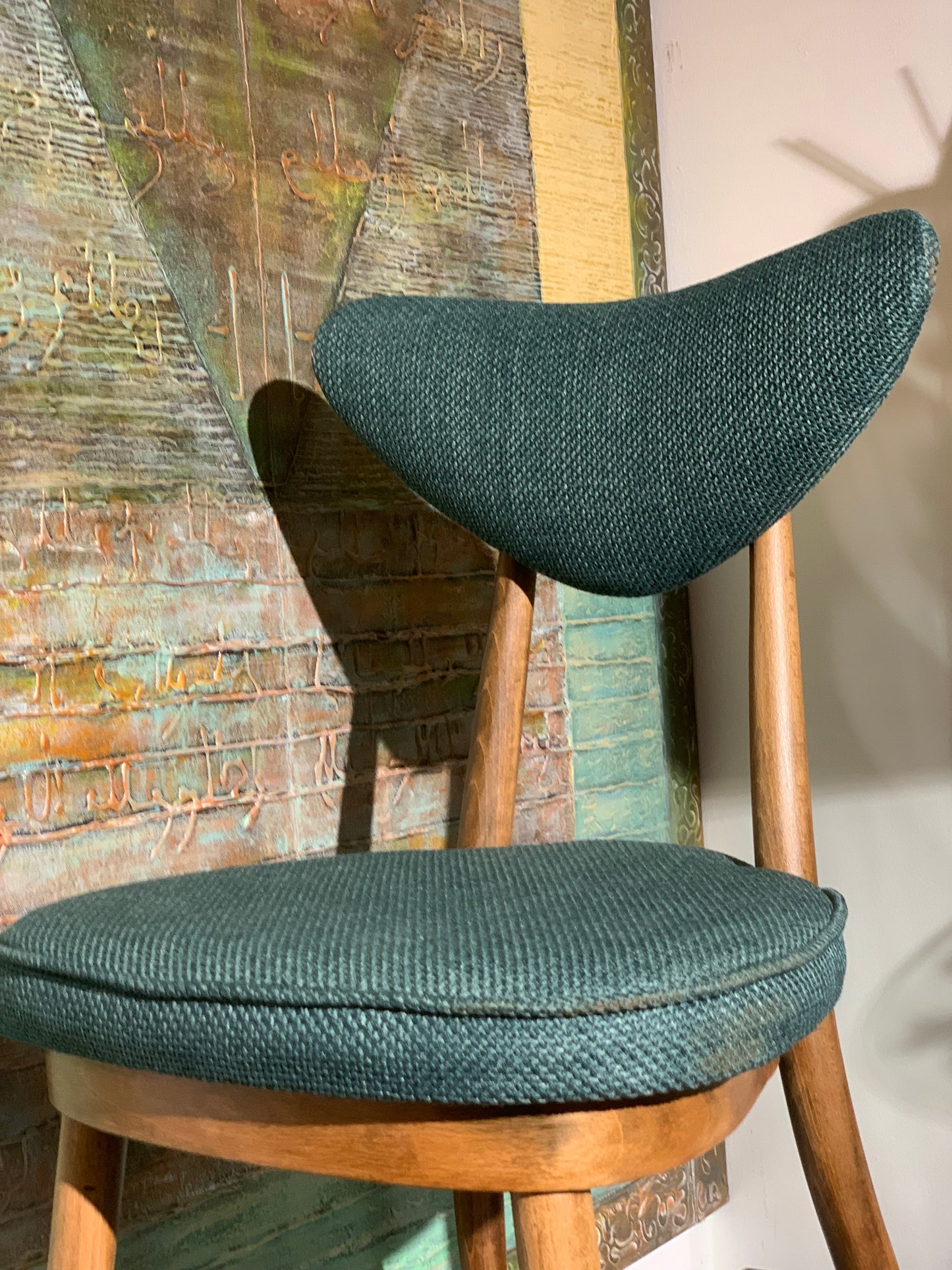 "Heart" chair designed by H. and J. Kurmanowicz