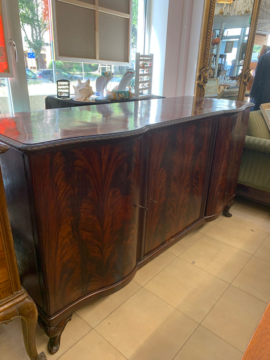 Bufet, komoda Chippendale orzechowa, przedwojenna