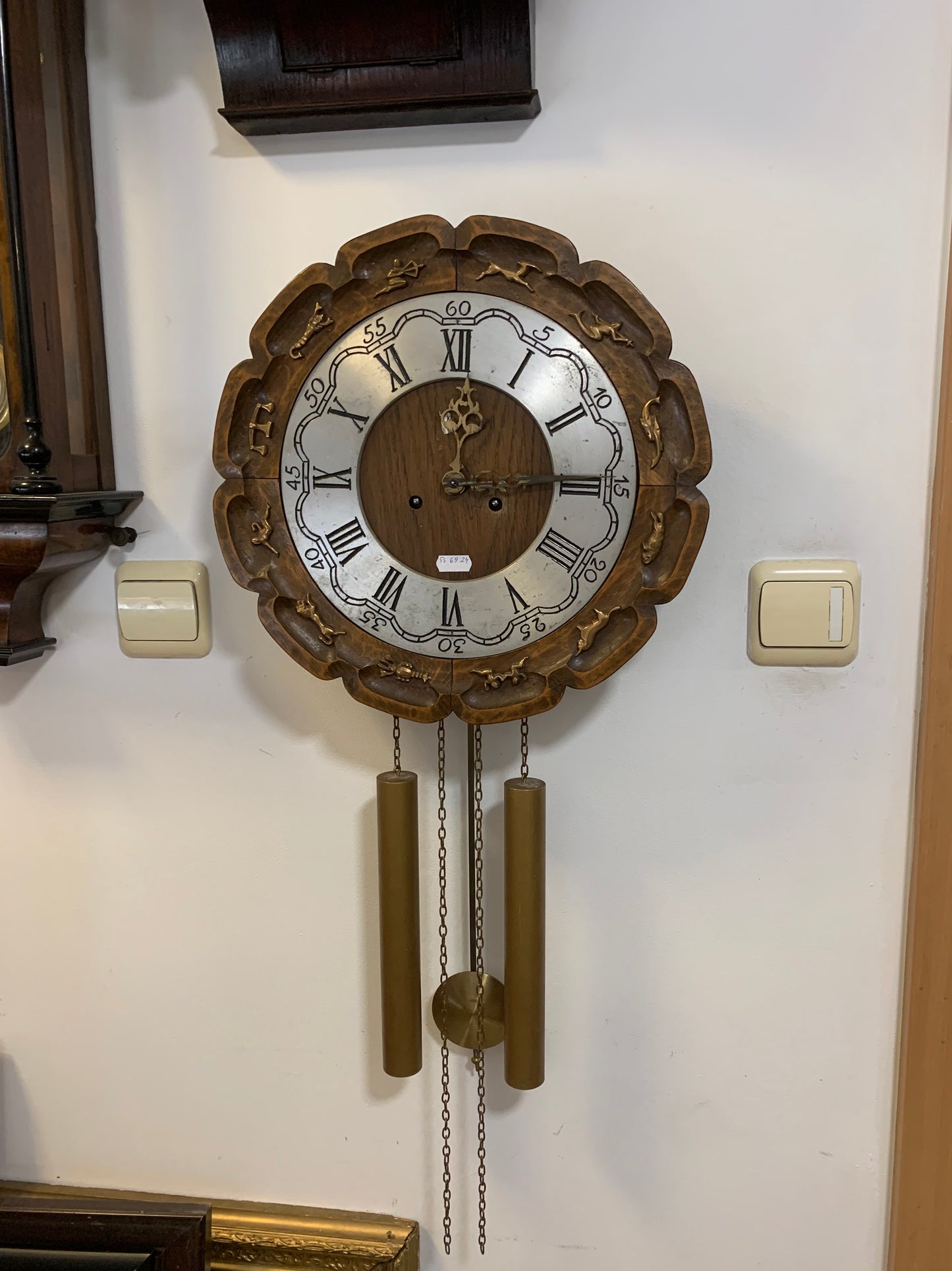 Zegar stylowy, wagowy, znaki zodiaku