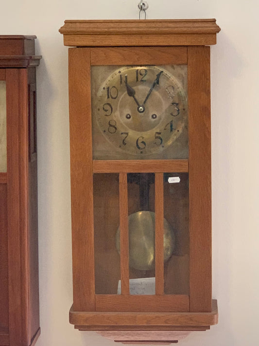 Zegar antyczny, ścienny, w dębowej obudowie, ok. 1920 r.