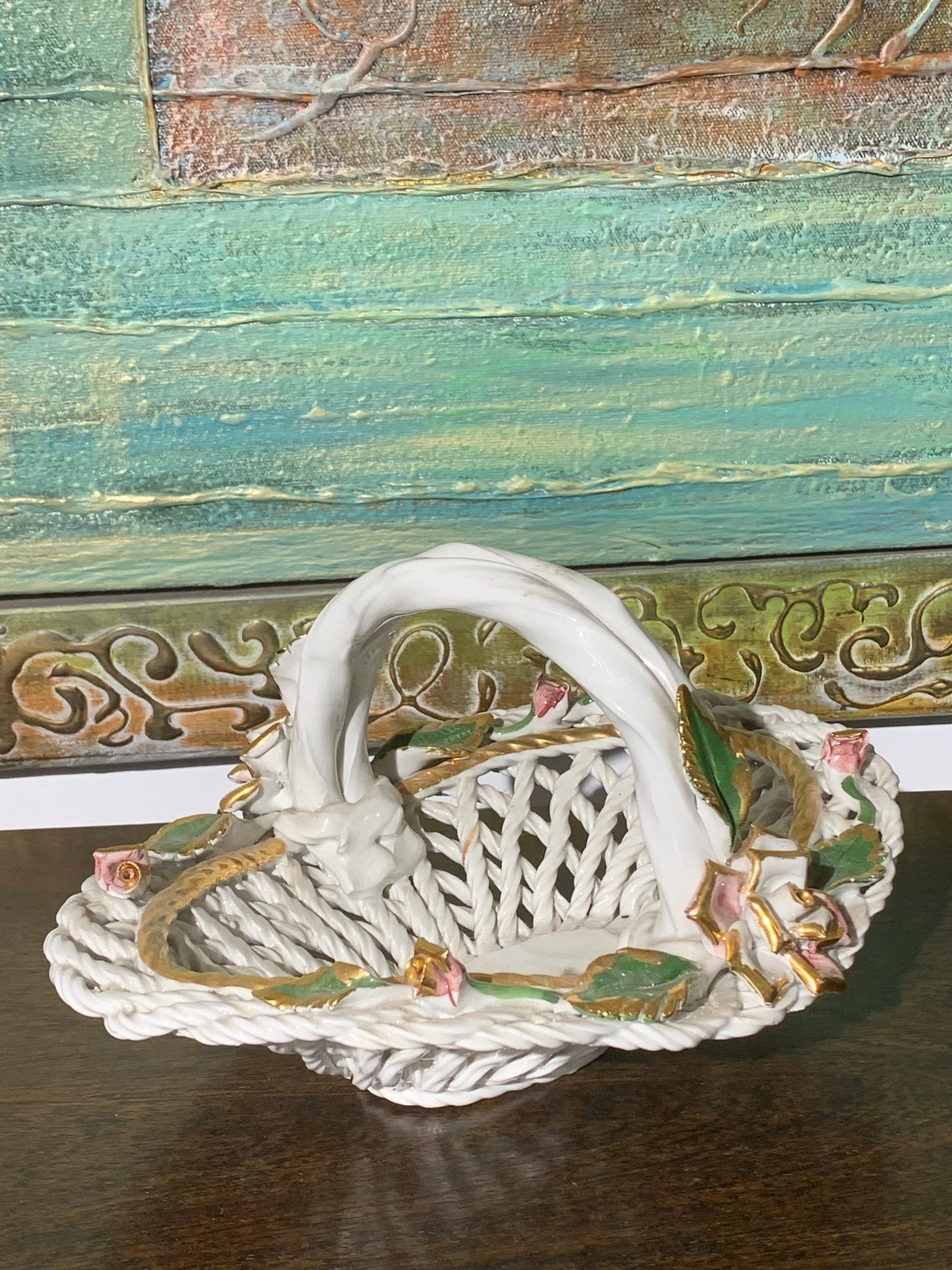 Koszyk ażurowy, porcelanowy, kwiaty, Włochy