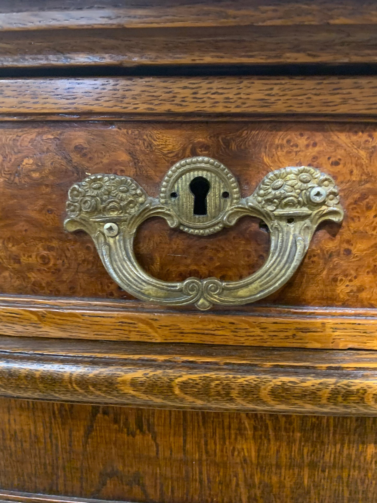 Komoda secesyjna, dębowa