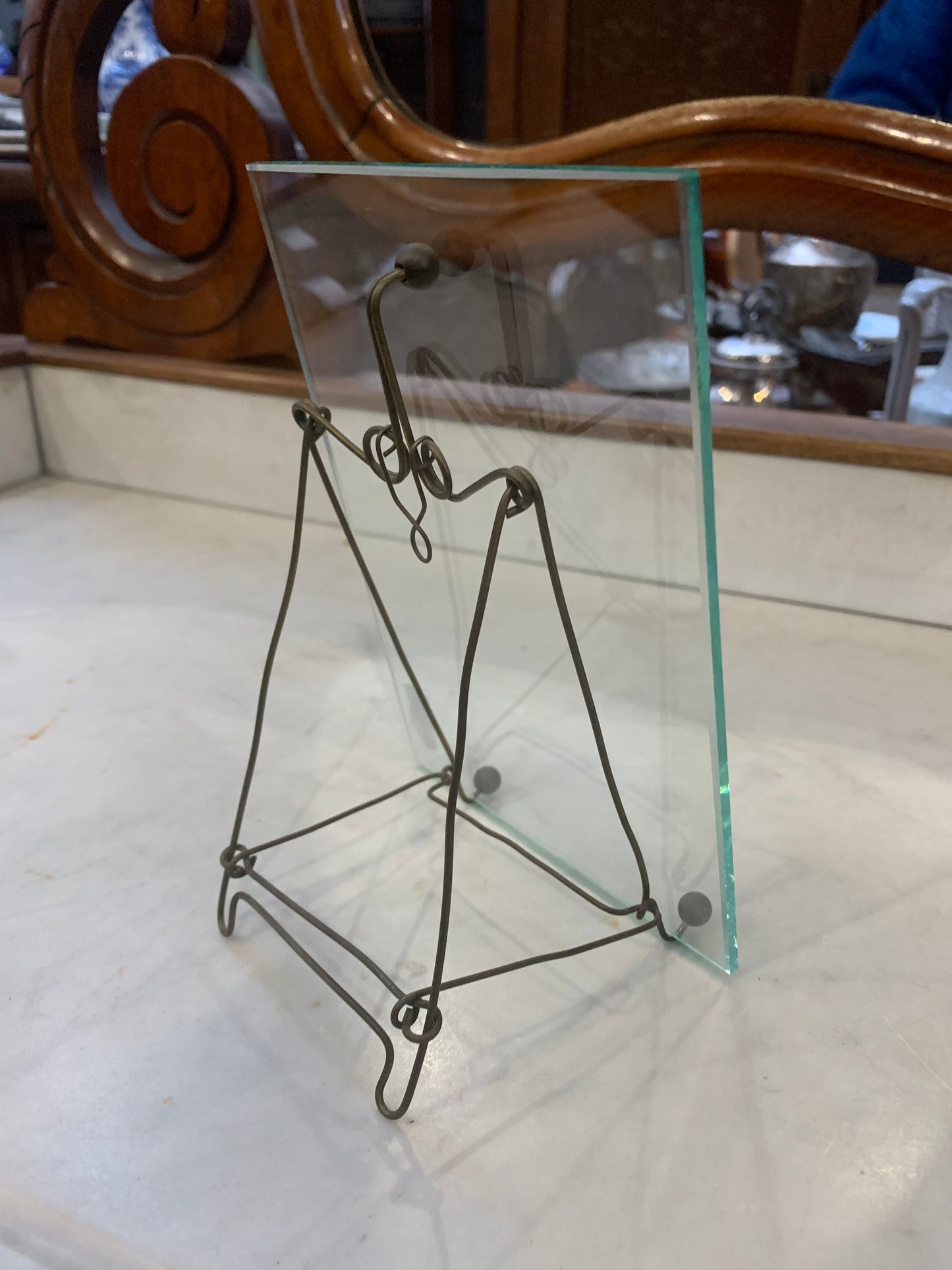 Ramka secesja, szybka fazowana, stojak druciany, lata 20-te XX wieku