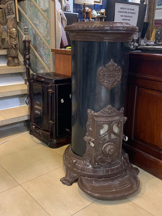 Stylowa  koza żeliwna francuskiej firmy GODIN