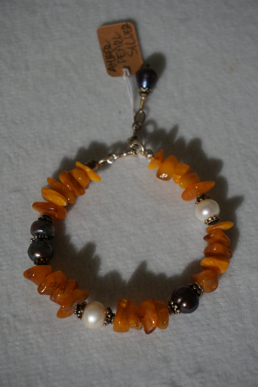 Bransoletka bursztyn, perła, srebro 925