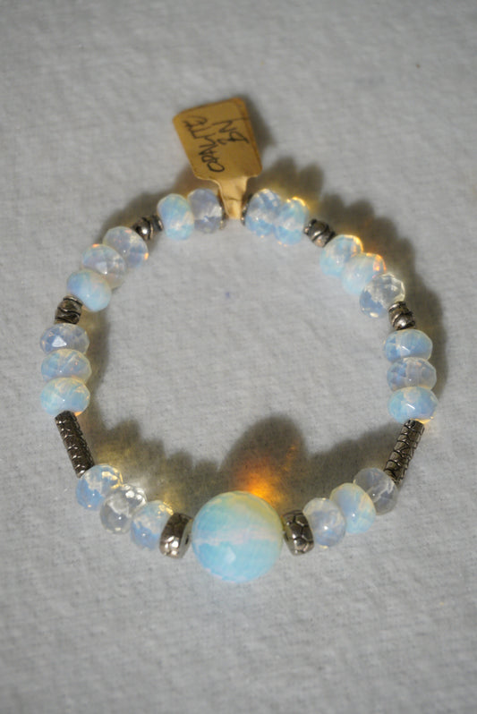 Bransoletka opalite, metal