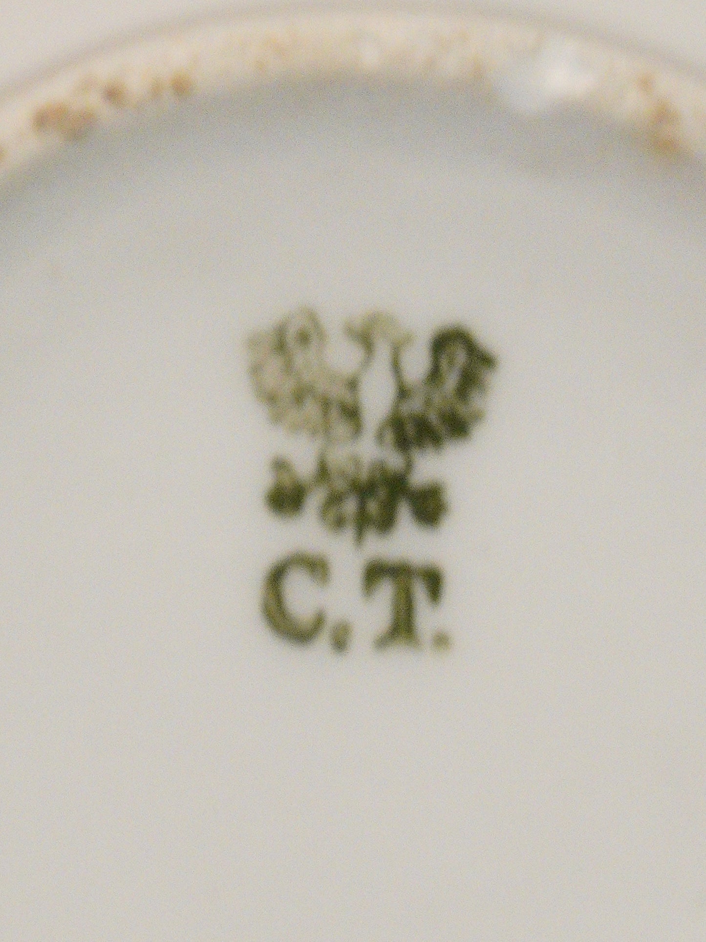 Mlecznik porcelanowy, sygnowany