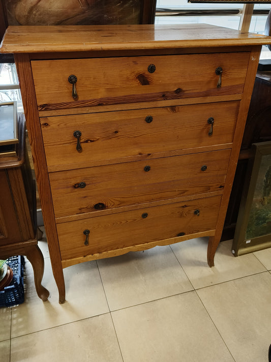 Komoda z sosny, cztery szuflady