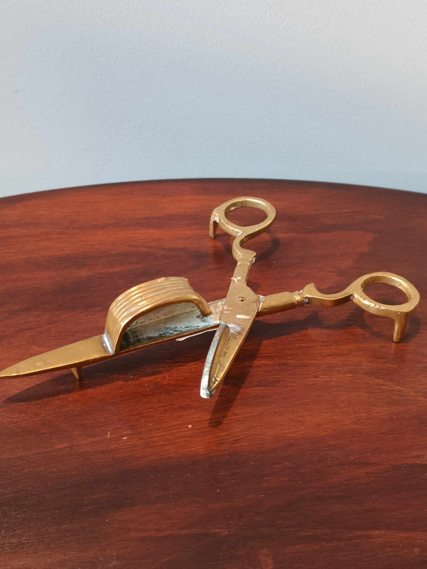 Nożyce, zagaszacz do świec