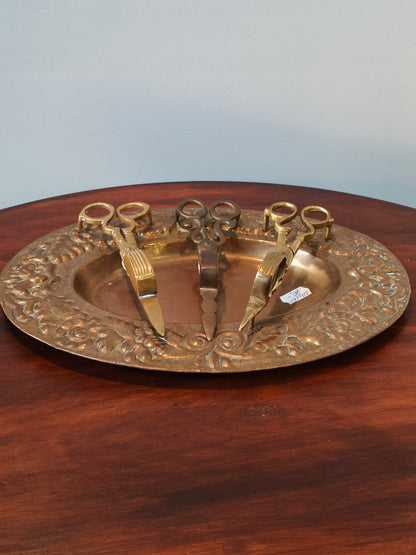 Nożyce, zagaszacz do świec