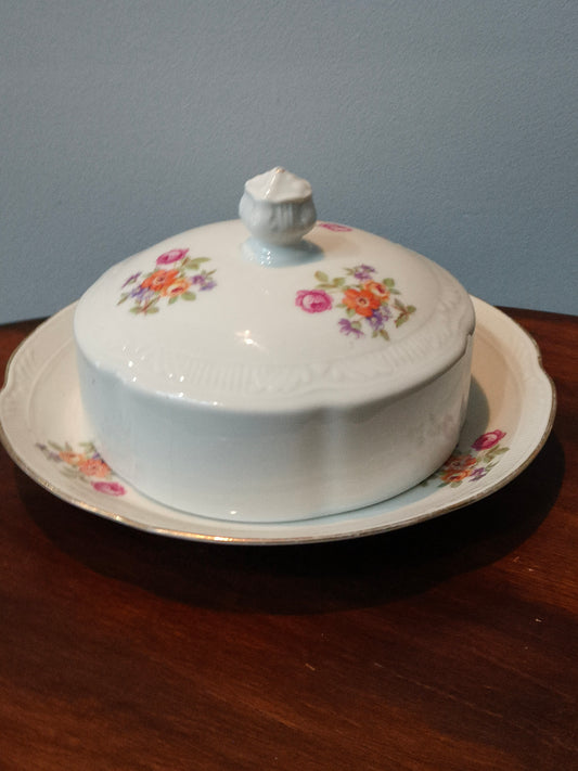 Maselnica porcelanowa sygnowana Chodzież