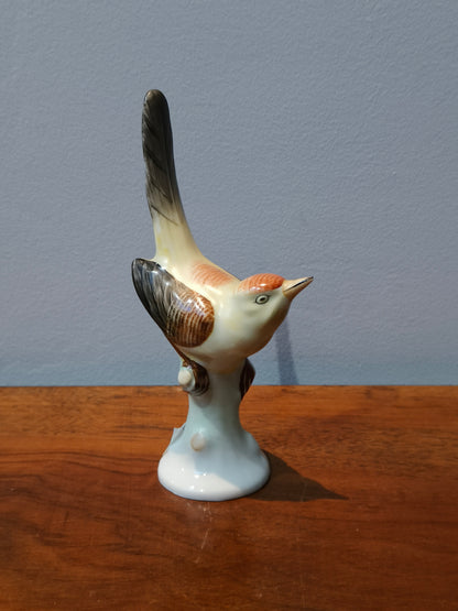 Figurka porcelanowa słowik, Hollohaza