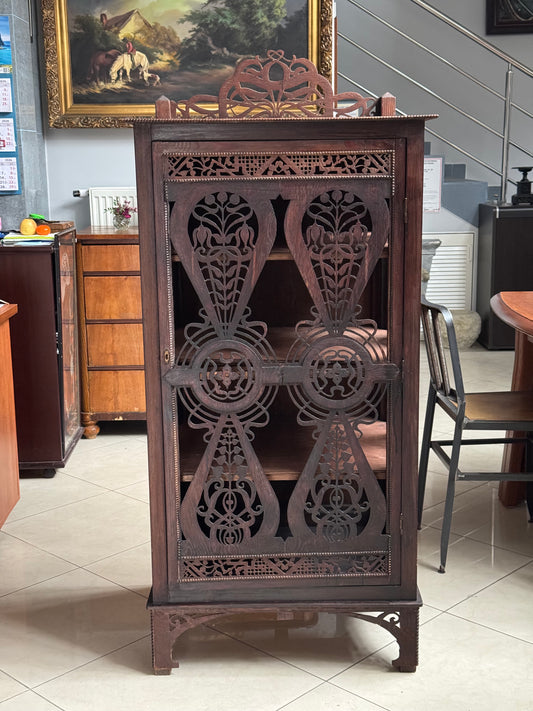 Witryna indyjska, ażurowa z palisandru