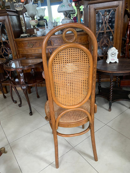 Krzesło Thonet buczyna, rafia