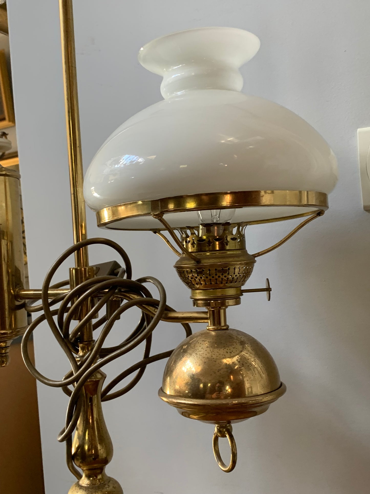 Lampa biurkowa naftowa (elektryczna)