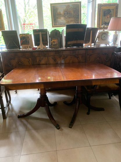 Stół drewniany, rozkładany