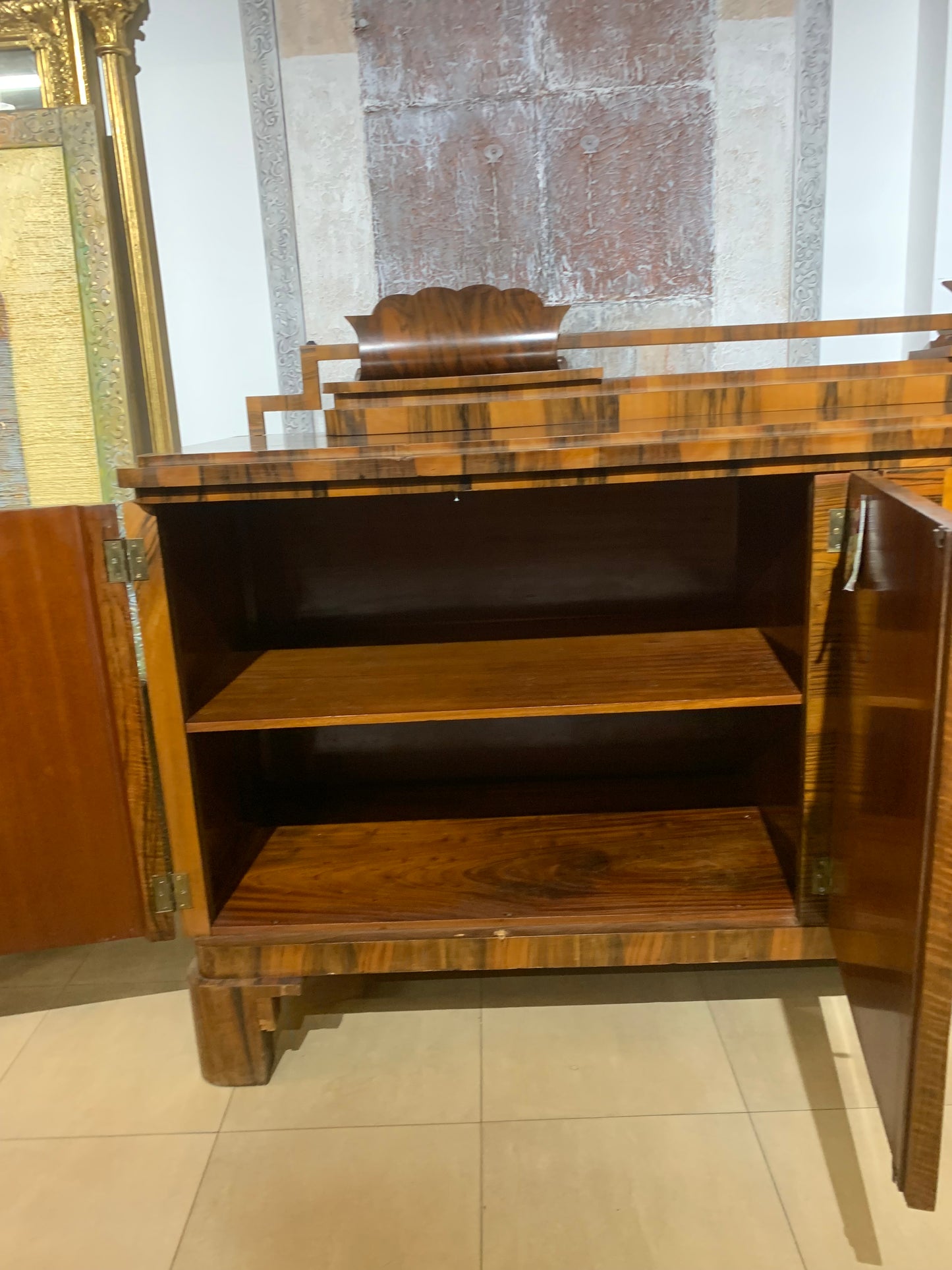 Bufet, komoda Art Deco, orzech, lata 30-e