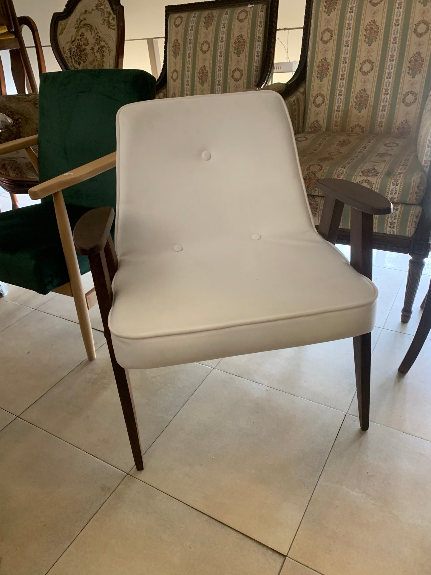 Fotel Chierowski 366, PRL, po renowacji