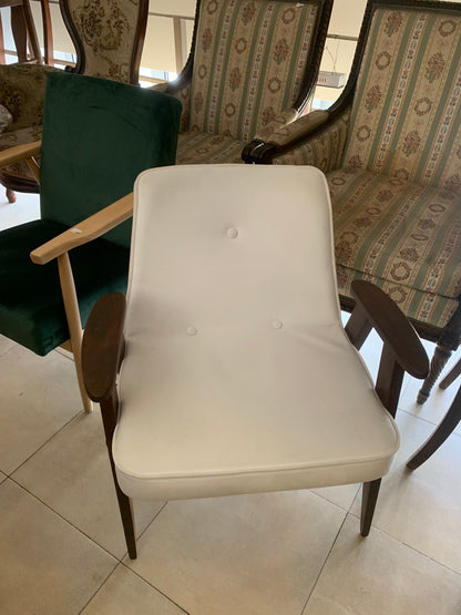 Fotel Chierowski 366, PRL, po renowacji