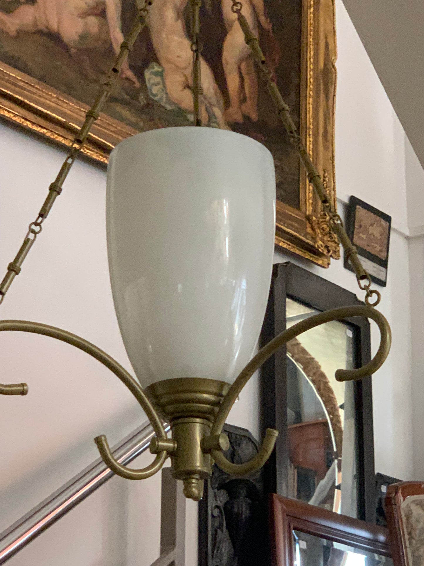 Włoska lampa, szkło matowe, metaloplastyka