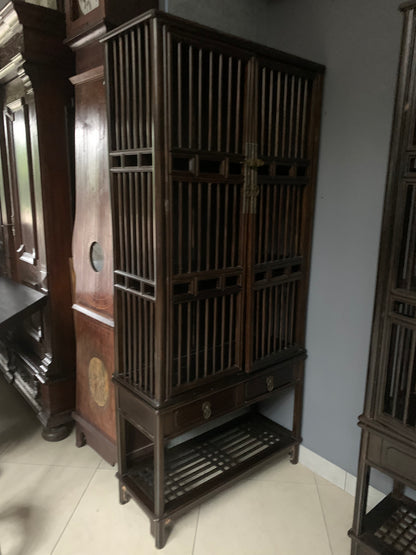 Biblioteczka chińska manufaktura w stylu Ming