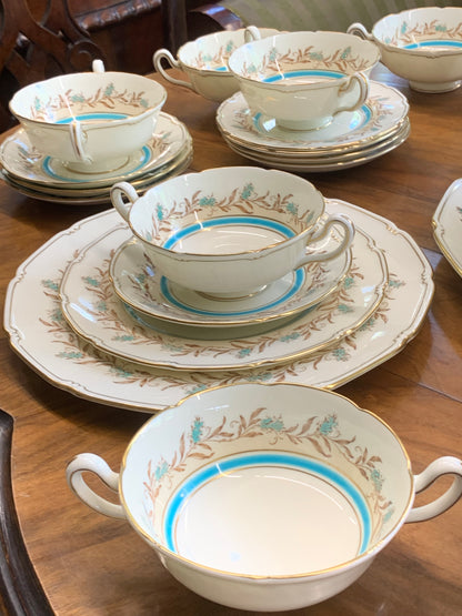 Serwis porcelanowy obiadowy na 6 osób VINTAGE