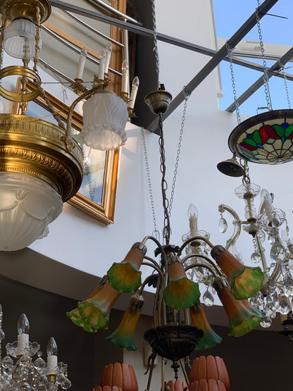 Żyrandol w stylu Art Nouveau 10 ramienny ze szklanymi kloszami