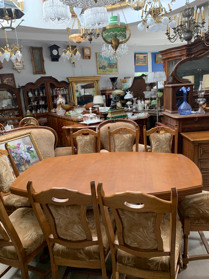 Stół rozkładany + 8 krzeseł komplet dębowych mebli do jadalni