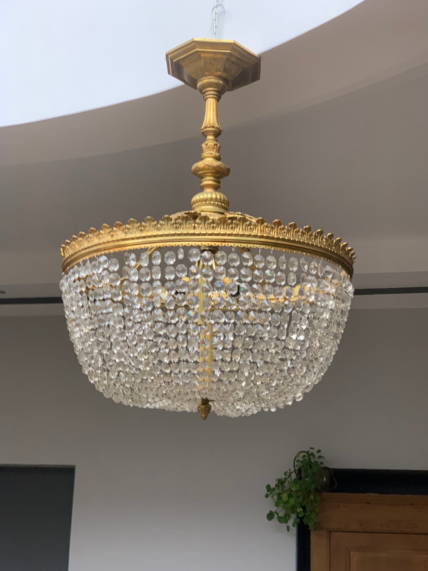 Żyrandol kryształowy kopuła, mosiądz
