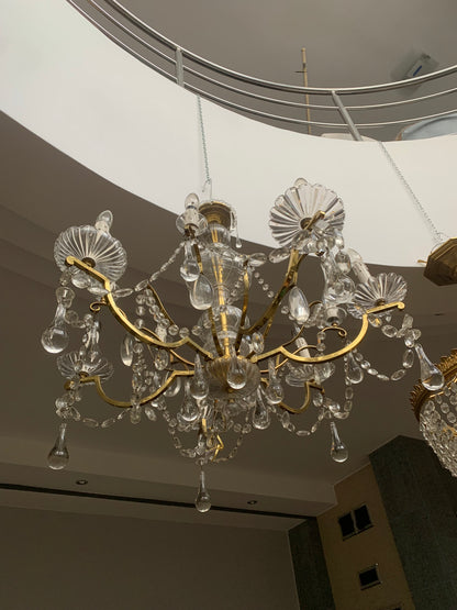 Cascading crystal chandelier with 12 bulbs