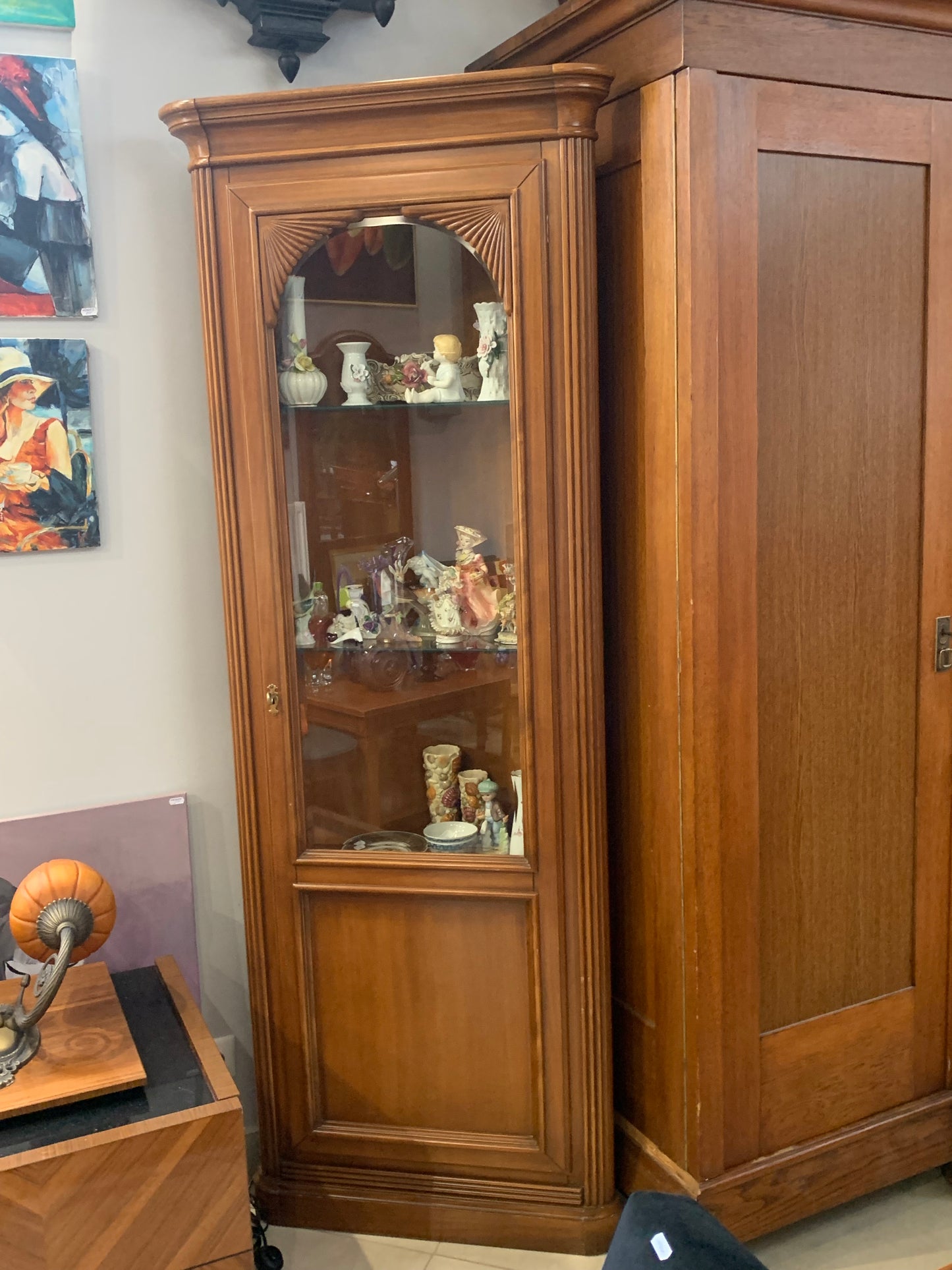 Witryna narożna SELVA - Włochy