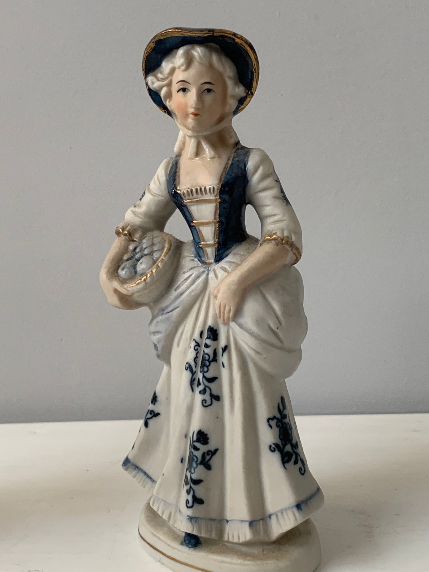 Figurki porcelanowe, Francja