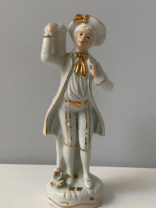 Figurka porcelanowa, szkliwiona