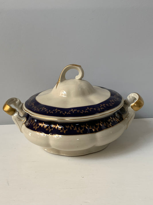 Waza porcelanowa, sygnowana Chodzież, Polska