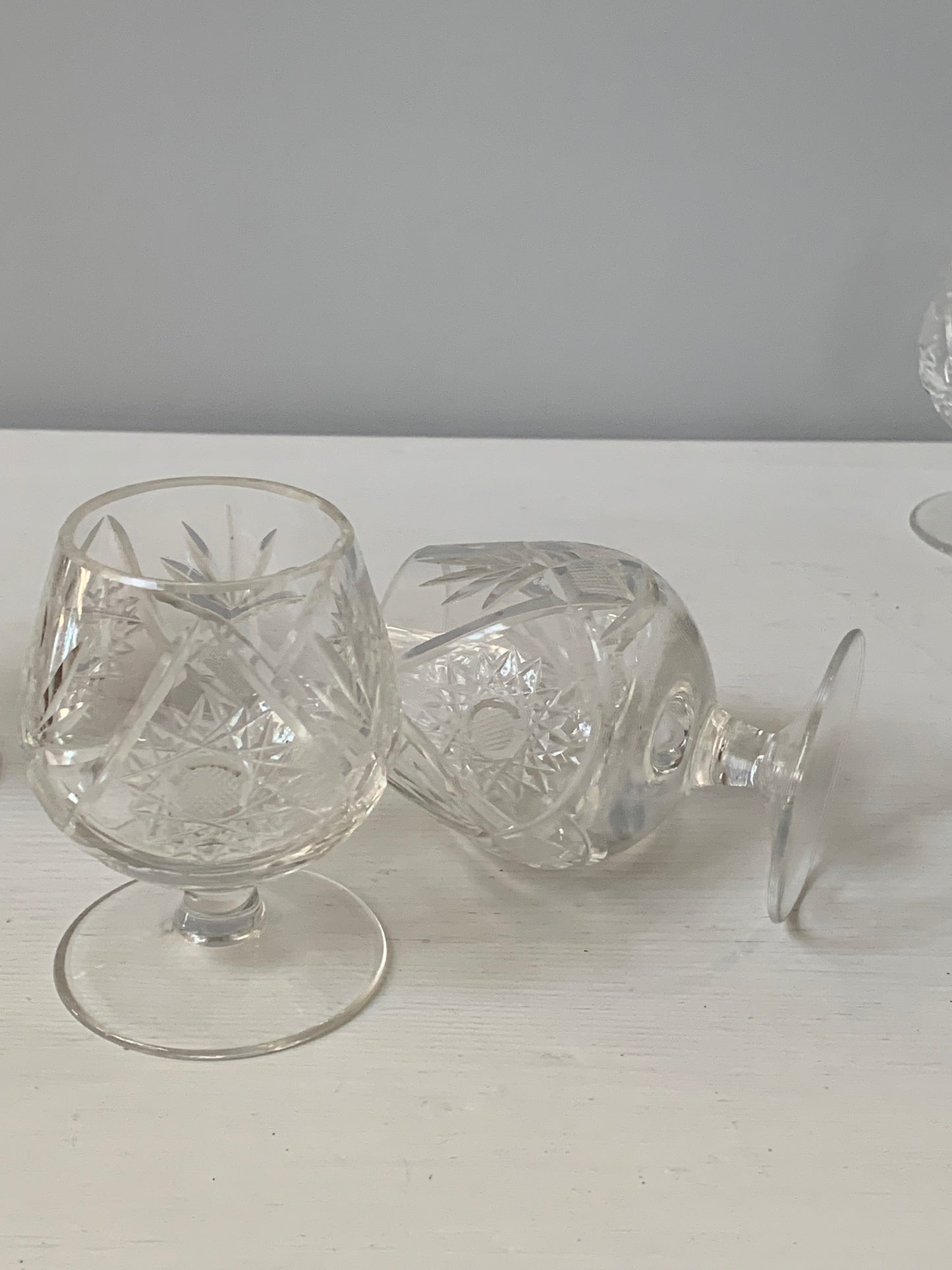 Kieliszki kryształowe do koniaku - komplet 5 szt.