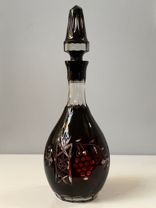 Karafka kryształowa w kolorze burgundu