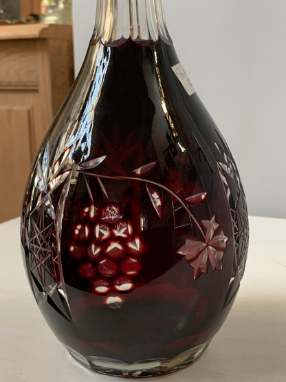 Karafka kryształowa w kolorze burgundu