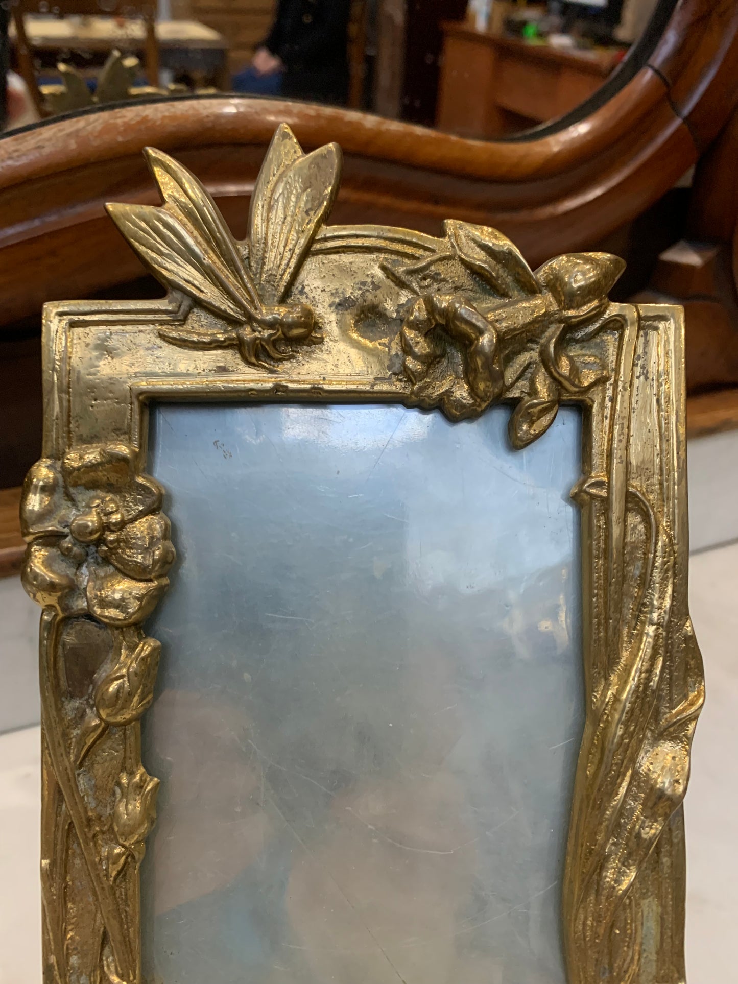 Ramka secesyjna na zdjęcia, mosiądz, 1900 r.