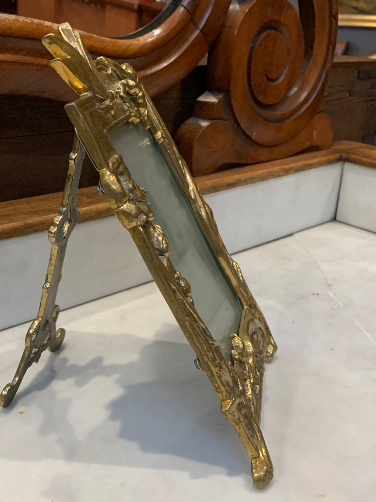 Ramka secesyjna na zdjęcia, mosiądz, 1900 r.