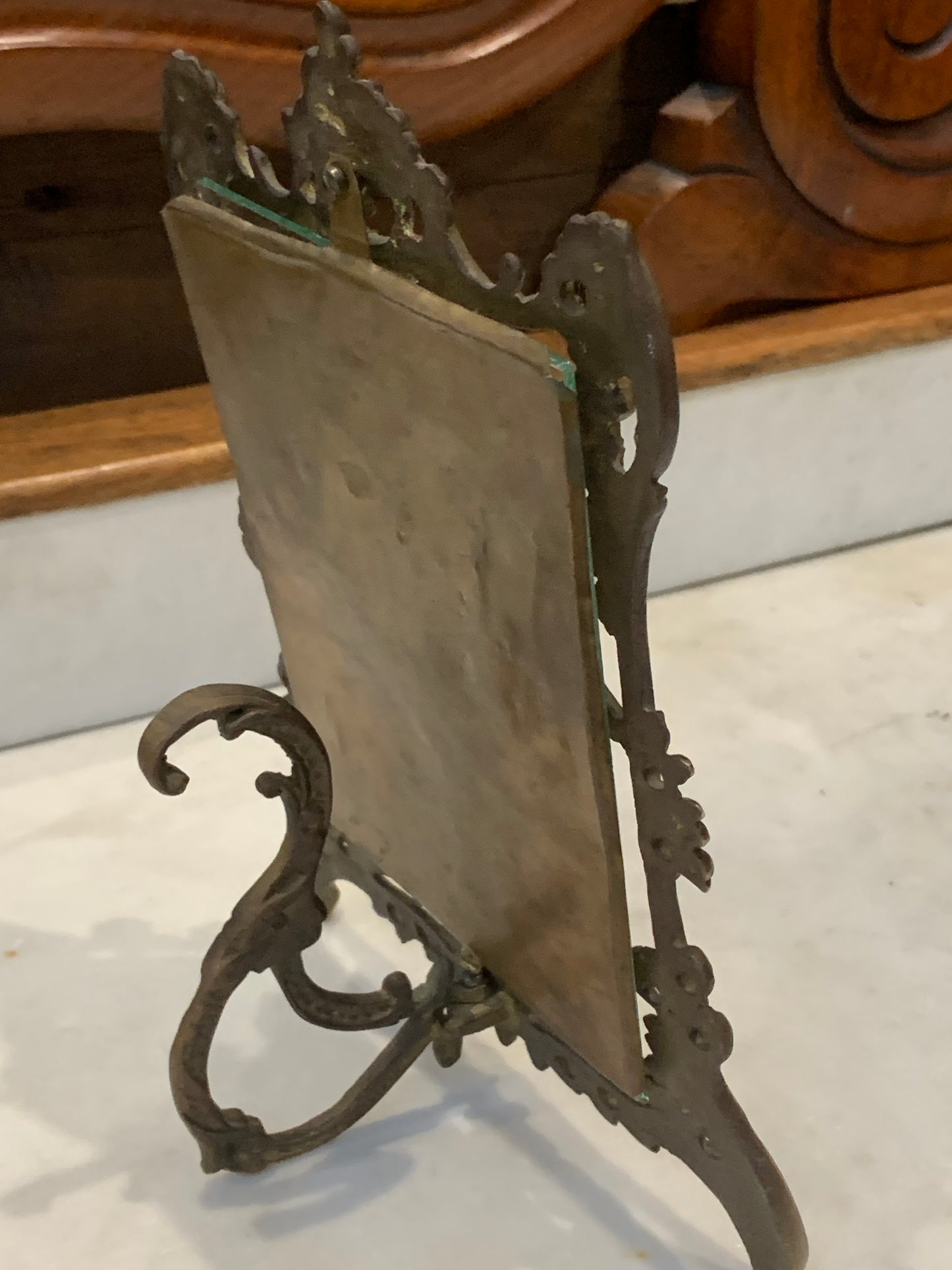 Ramka secesyjna na zdjęcia, zdobiona, 1900 r.