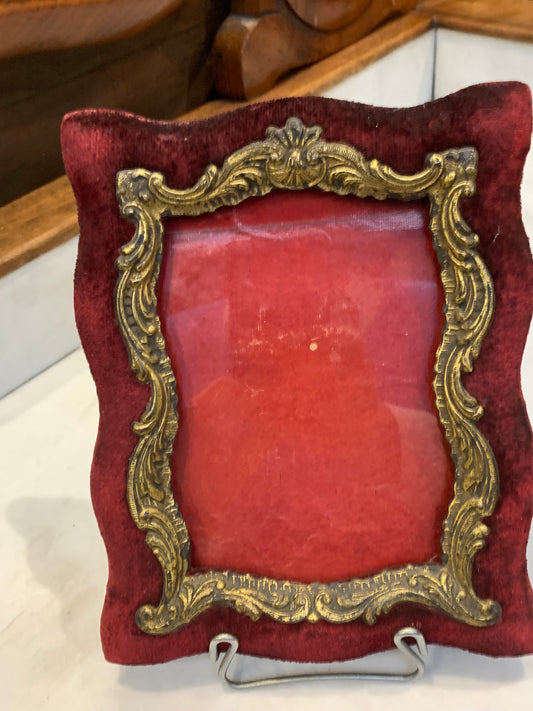 Ramka stara, aksamit, zdobienia