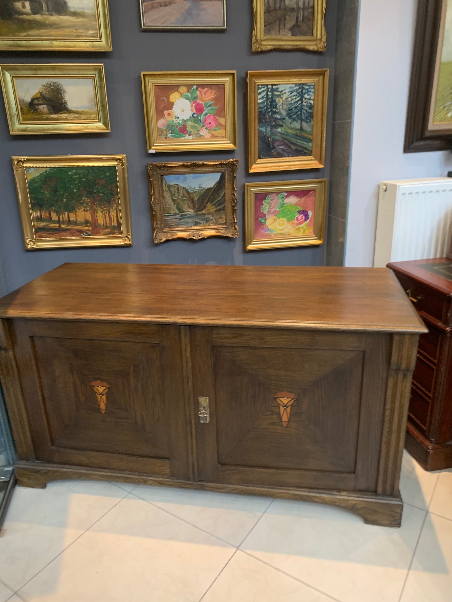 Pre-war chest of drawers with oak inlay